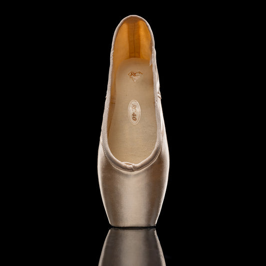 R-Class Iridescence RC40 Pointe Shoe - Soft Shank